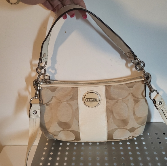 NWOT COACH CROSSBODY - Picture 3 of 5